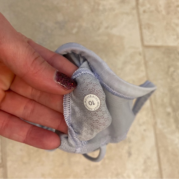 Lululemon Free To Be bra size 10 light purple - Picture 2 of 3